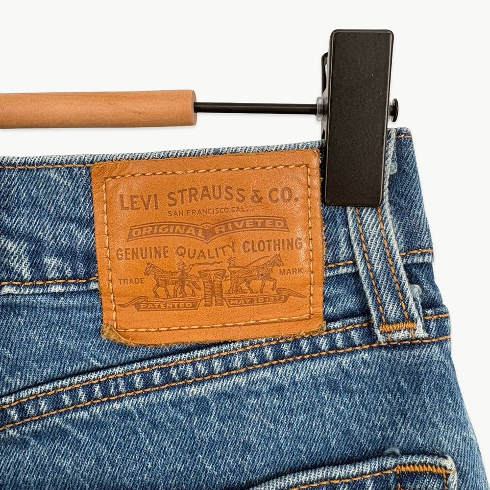 Levi’s Premium Wedgie Straight Ankle Jeans Size 26x26 Medium Wash High Rise - Picture 7 of 12